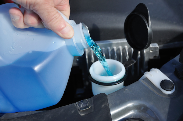 The Different Types of Windshield Wiper Fluid